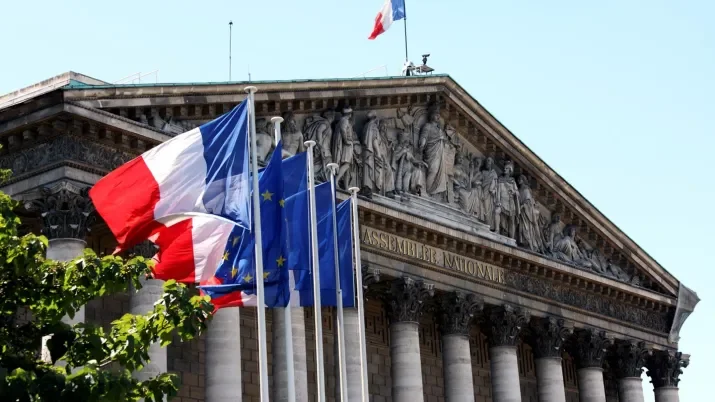French result supports European spreads but budget concerns remain